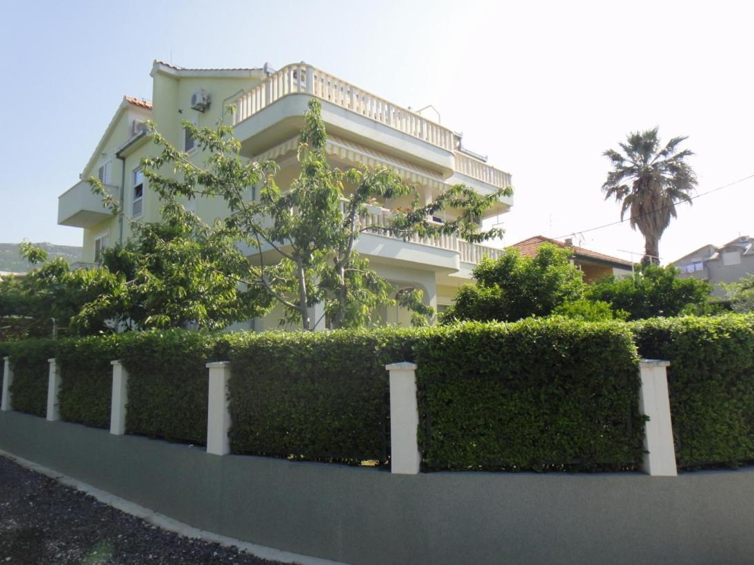 Apartments Roko Kaštela Exterior foto