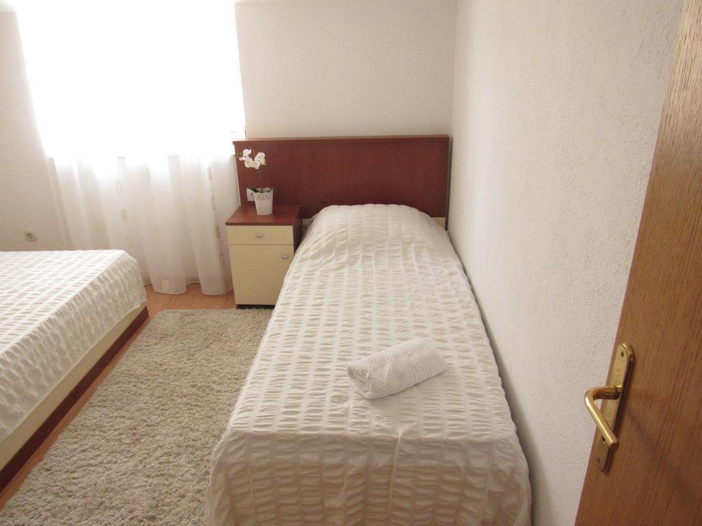 Apartments Roko Kaštela Exterior foto